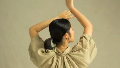 刚刚我在17c影院看生活视频，结果逆天到想删掉App你站哪边？